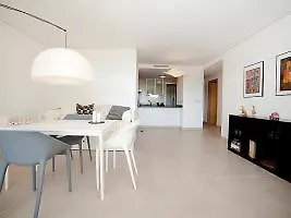 Apartment Los Lirios I *